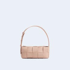 보테가 베네타 스몰 브릭 카세트백 핑크